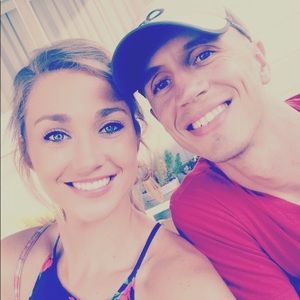 Meet your Posher, Leigh